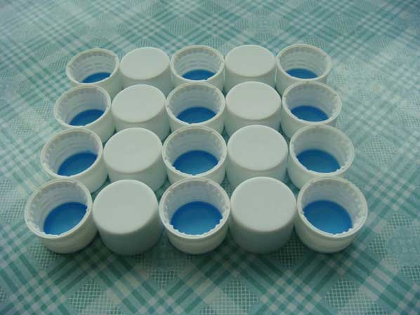 Plastic Cap for carbonated drinks fruit drinks