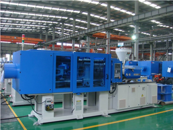 Precise and energy saving injection machine D80S